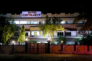 Best Hotel in Virpur Jalaram | Family Guest House - Chitrakut