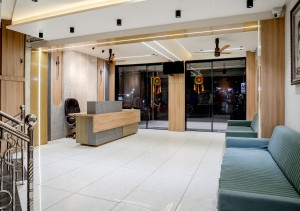 Best Hotel in Virpur Jalaram | Family Guest House - Chitrakut