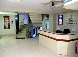 Best Hotel in Virpur Jalaram | Family Guest House - Chitrakut