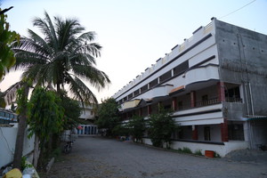 Best Hotel in Virpur Jalaram | Family Guest House - Chitrakut