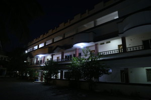 Best Hotel in Virpur Jalaram | Family Guest House - Chitrakut